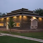 Mann The Palm Retreat