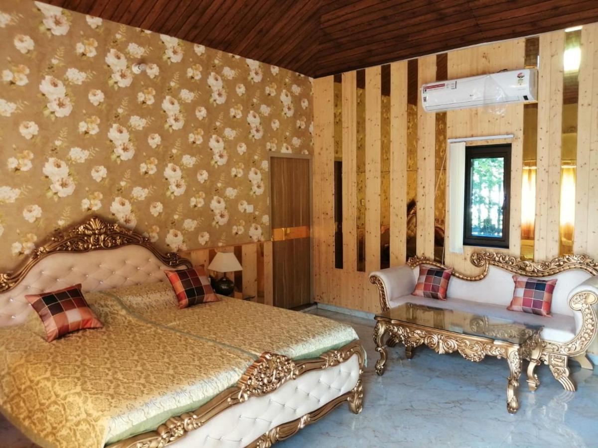 Mann The Palm Retreat Lucknow