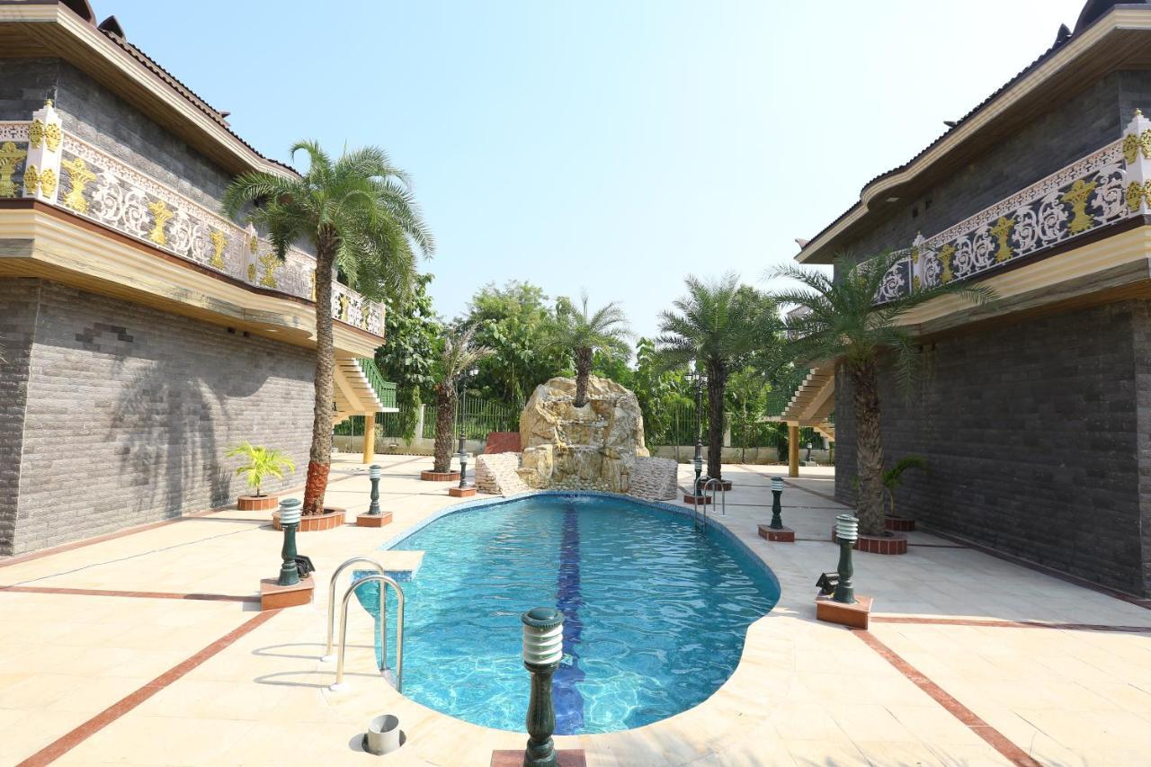 Mann The Palm Retreat 3* Lucknow