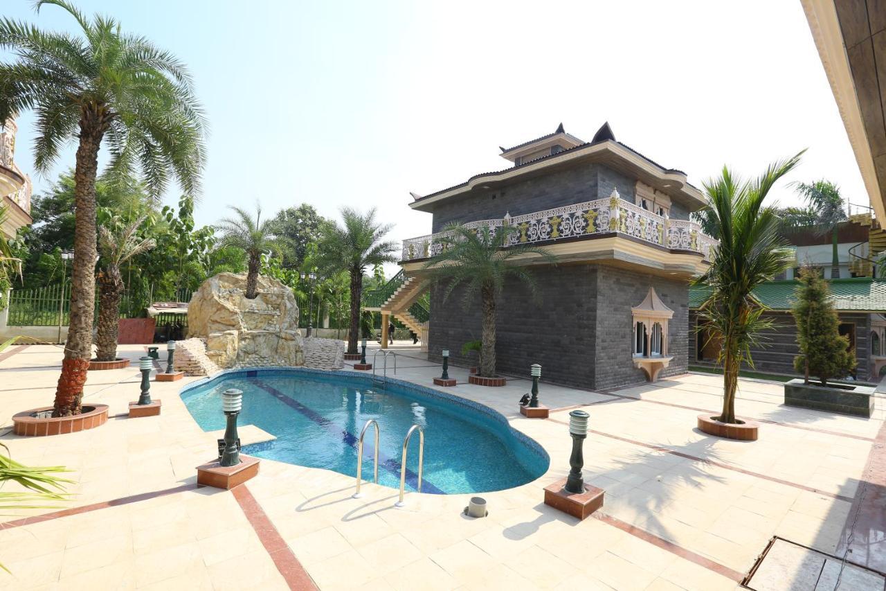 Mann The Palm Retreat 3* Lucknow